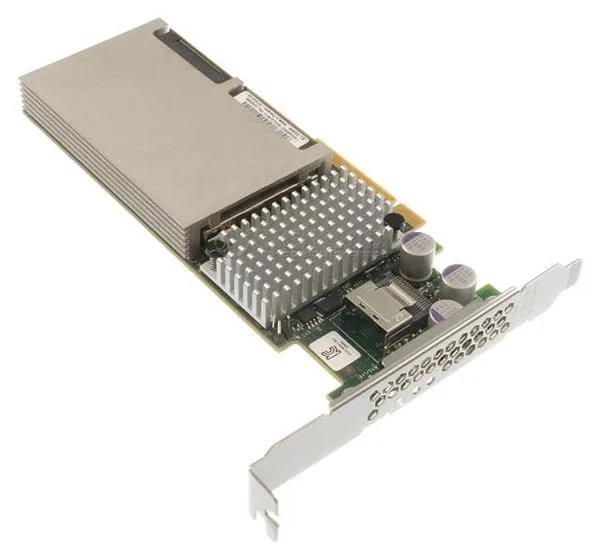 00AE882 - IBM ServeRAID F5115 200GB SAS/SATA Controller