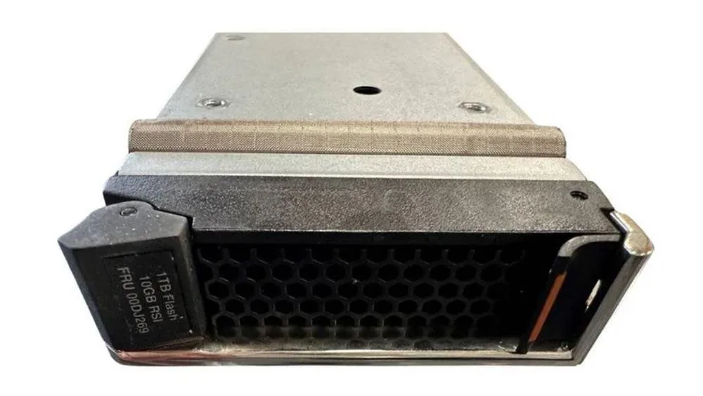 00DJ270 - IBM 1TB eMulti-Level Cell Solid State Drive