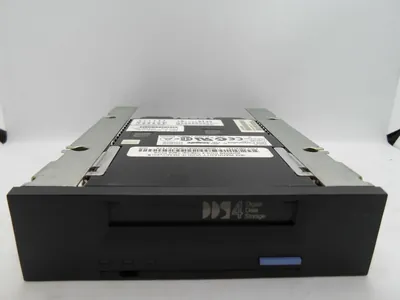 09N0733 - IBM 120/240GB DDS-4 SCSI Internal Tape Auto Loader
