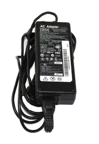 22P9021 - IBM 100-240V AC Power Adapter