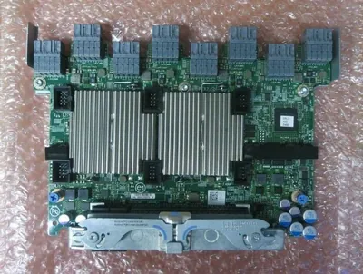 7620D - Dell Backplane Interface Board for PowerEdge 8450