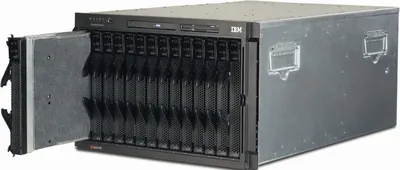 8677-4SJ - IBM BladeCenter E Chassis