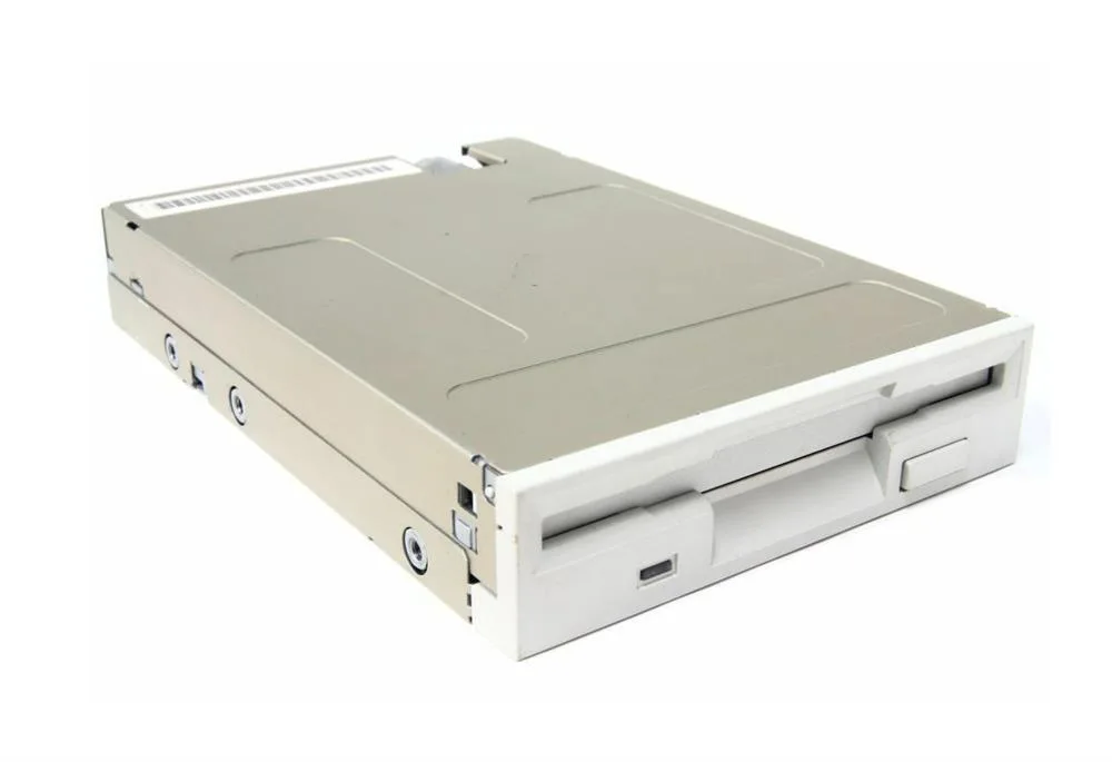 93F2361 - IBM 1.44MB 3.5-inch Internal Floppy Drive