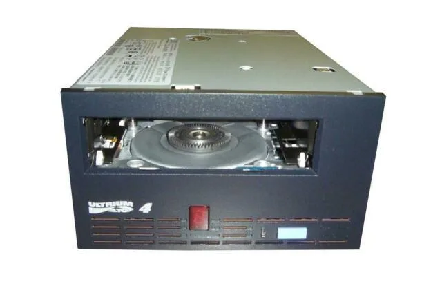 95P4781 - IBM 800/1600GB LTO-4 Fibre Channel Internal Tape Drive