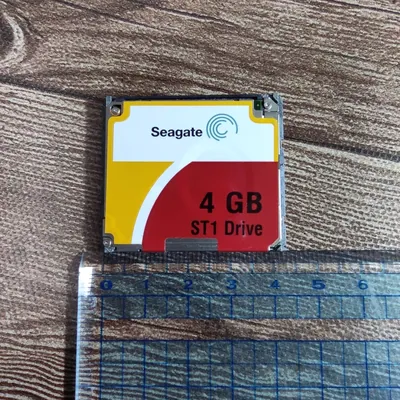 9AN410-914 - Seagate ST1 Series 4GB 3600RPM CompactFlash (CF+) Type II 2MB Cache 1-inch Module