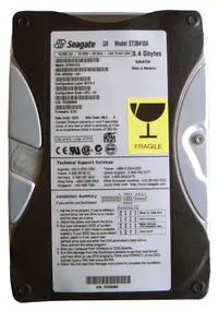 9P5002-401 - Seagate U8 Series 8.4GB 5400RPM IDE Ultra ATA/66 (ATA-5) 512KB Cache (CE) 3.5-inch Hard Drive