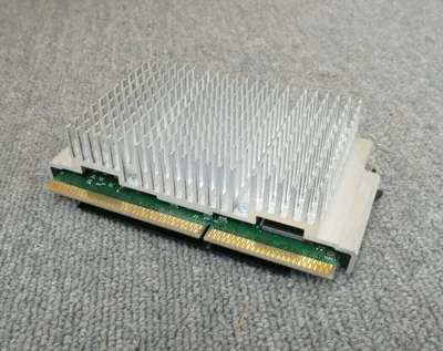 BX80526F700256 - Intel Pentium III 700MHz 100MHz FSB 256KB L2 Cache Socket FC-PGA Processor