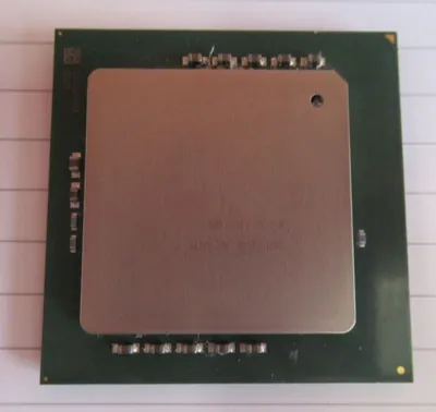 BX80551KG2800HU - Intel Xeon Dual Core 2.8GHz 4MB L2 Cache 800MHz FSB 604-Pin Micro-FCPGA Socket 90NM Processor