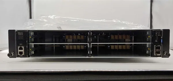 Dell C03KP Dell 0C03KP / C03KP S6100-ON 2x 10GbE Ports SFP+ 4x Open Module Slots 1U Rack-mountable Modular Switch