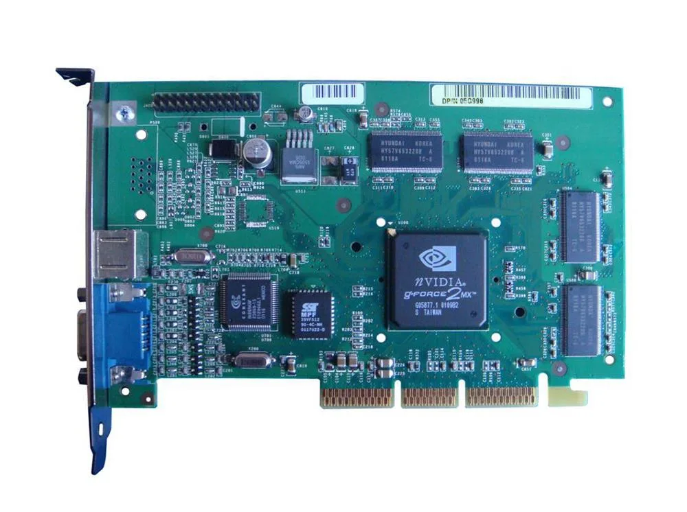 CN-05G998-69700 - Nvidia 32MB AGP Video Graphics Card