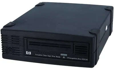HP EH958A#ABA StorageWorks Ultrium 3000 1.50TB/3TB LTO-5 Serial Attached SCSI 2 (SAS) External Tape Drive