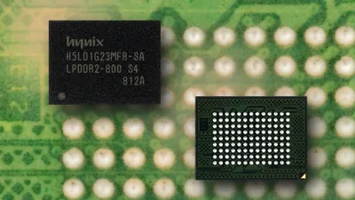 H9TKNNN8KDMPQR-NGNR - Hynix LPDDR2-1066MHz 256Mx32 (8GB) DDP DRAM Memory Chip
