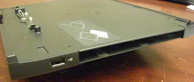 J261H - Dell Docking Station for Latitude XT, XT2