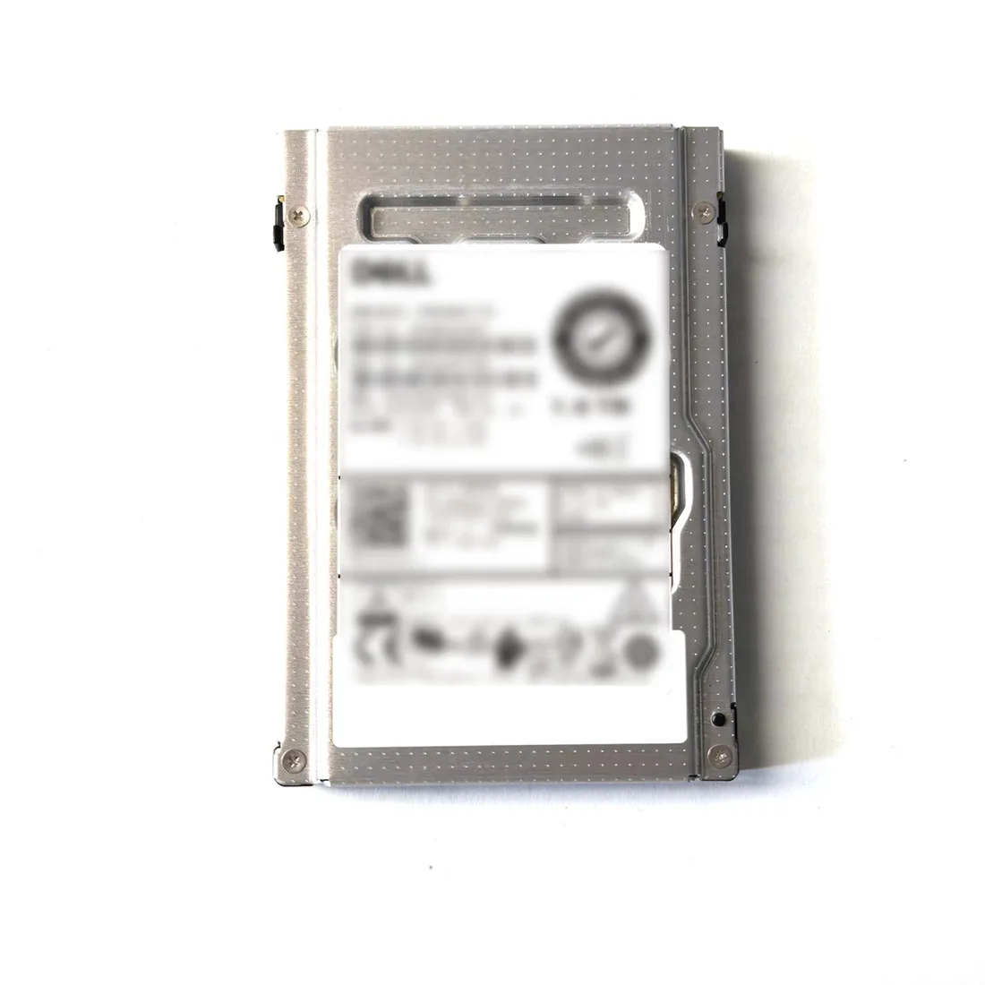 KIOXIA KPM5WMUG1T60 1.6TB SAS 12Gbps write-intensive enterprise SSD for mission-critical workloads