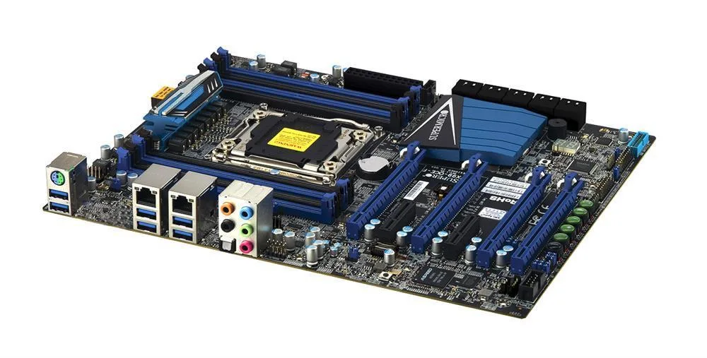 MBD-C7X99-OCE-F - Supermicro ATX Intel X99/Xeon E5-1600 v3 v4/E5-2600 v4/i7 DDR4 LGA-2011 Motherboard