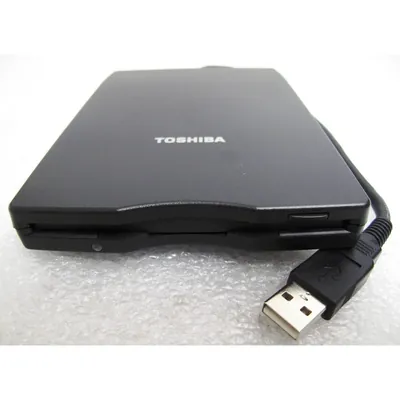 PA3109U-3FDD - Toshiba Floppy Disk Drive - 1.44MB PC - 1 x USB - 3.5 External