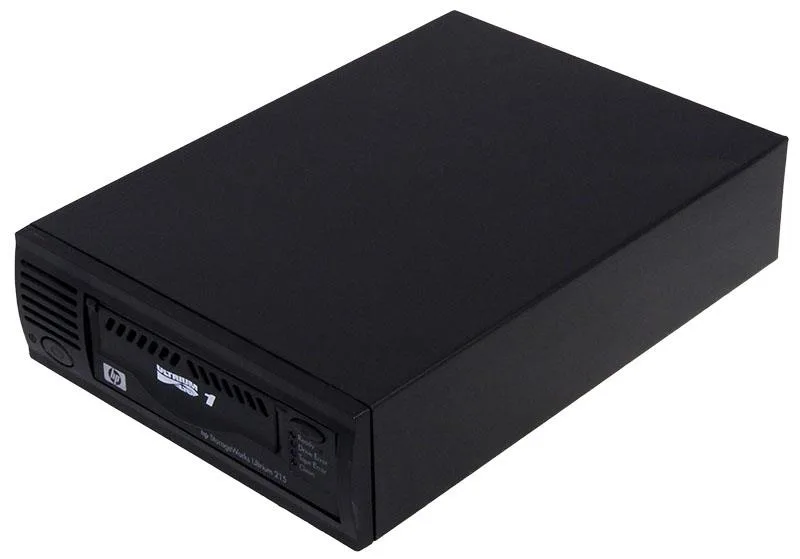 Q1544A - Compaq StorageWorks Q1544A LTO Ultrium 1 Tape Drive - 100GB (Native)/200GB (Compressed) - SCSI - 1/2H Height - External - Hot-swappable