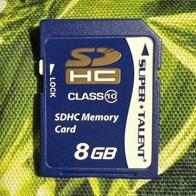SDHC8-C10 - Super Talent 8GB Class 10 SDHC Flash Memory Card