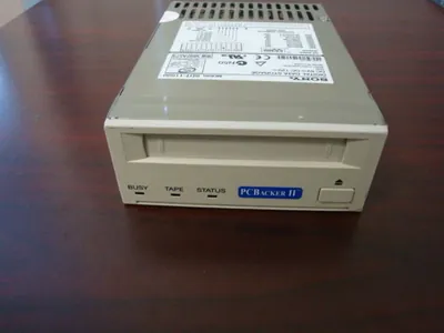 Sony SDT-9000/PB PCBacker II 9000i DAT DDS Internal Tape Drive - 12GB (Native)/24GB (Compressed) - 5.25 1/2H Internal