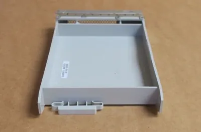 SESY9MF1U - Sun Hard Disk Filler Panel