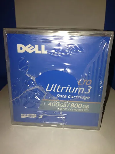 TC679 - Dell 400GB/800GB LTO Tape Media (5-Pack)